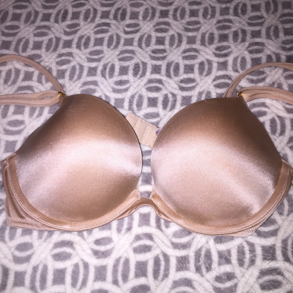 Victoria's Secret Very Sexy Push Up Bra Size 36B